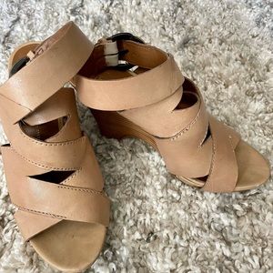 Franco Sarto Naomi portrait wedge wrap sandals